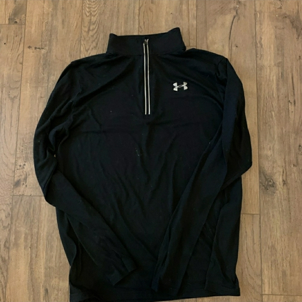 Under Armour Fitted Long Sleeve Athletic Top